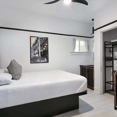 La Ventana Studios Сан-Диего Экстерьер фото
